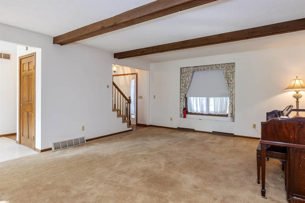 4850 Frontier Saginaw Charter Township MI 48603