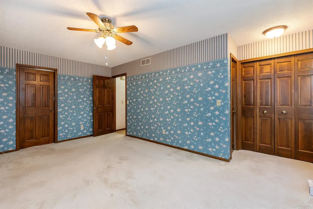4850 Frontier Saginaw Charter Township MI 48603