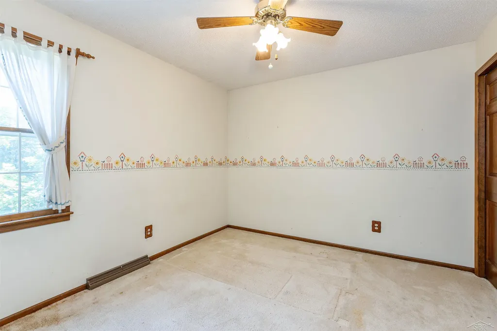 4850 Frontier Saginaw Charter Township MI 48603
