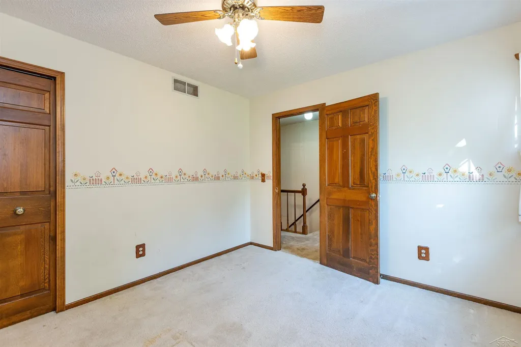 4850 Frontier Saginaw Charter Township MI 48603