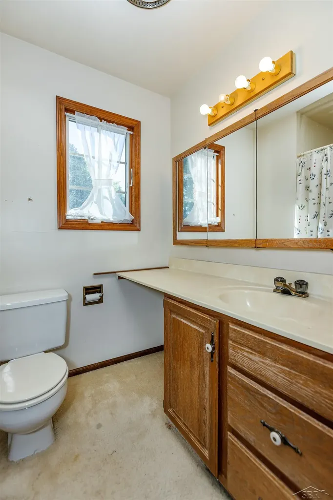4850 Frontier Saginaw Charter Township MI 48603