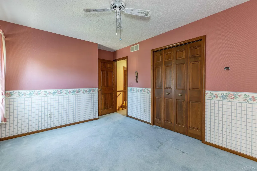 4850 Frontier Saginaw Charter Township MI 48603