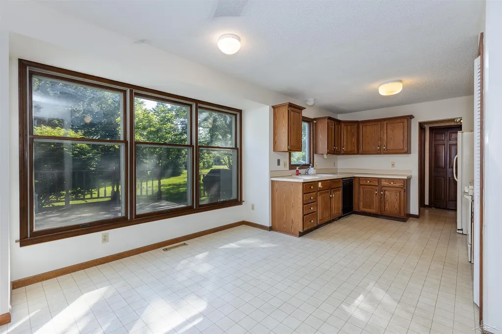 4850 Frontier Saginaw Charter Township MI 48603