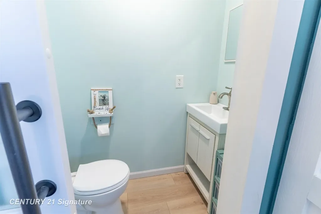 1600 Hotchkiss Road Williams Charter Township MI 48623