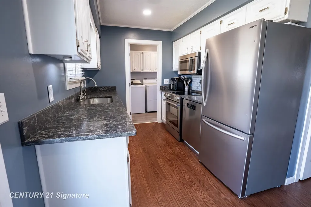1600 Hotchkiss Road Williams Charter Township MI 48623