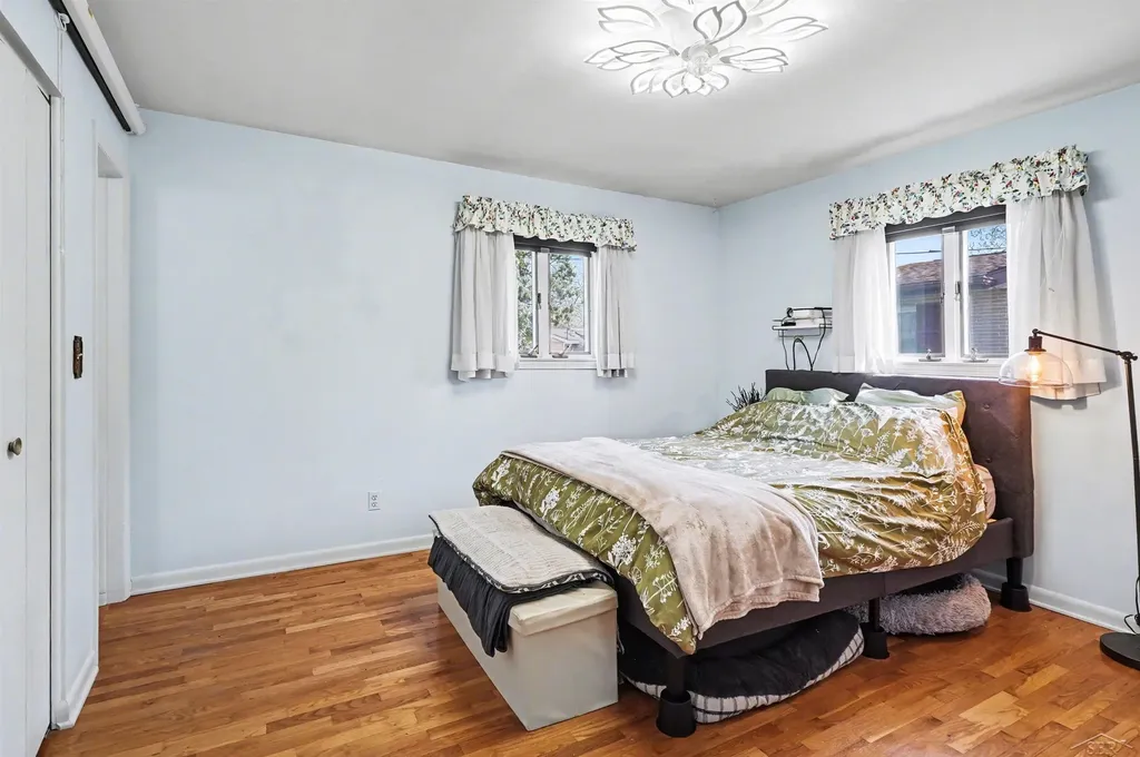 2946 Reppuhn Drive Saginaw Charter Township MI 48603