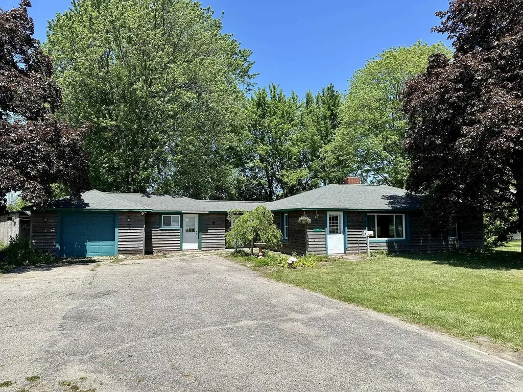 7389 E Monroe Road Wheeler Township MI 48615