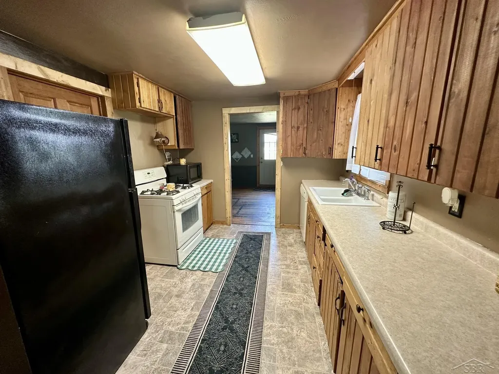 7389 E Monroe Road Wheeler Township MI 48615