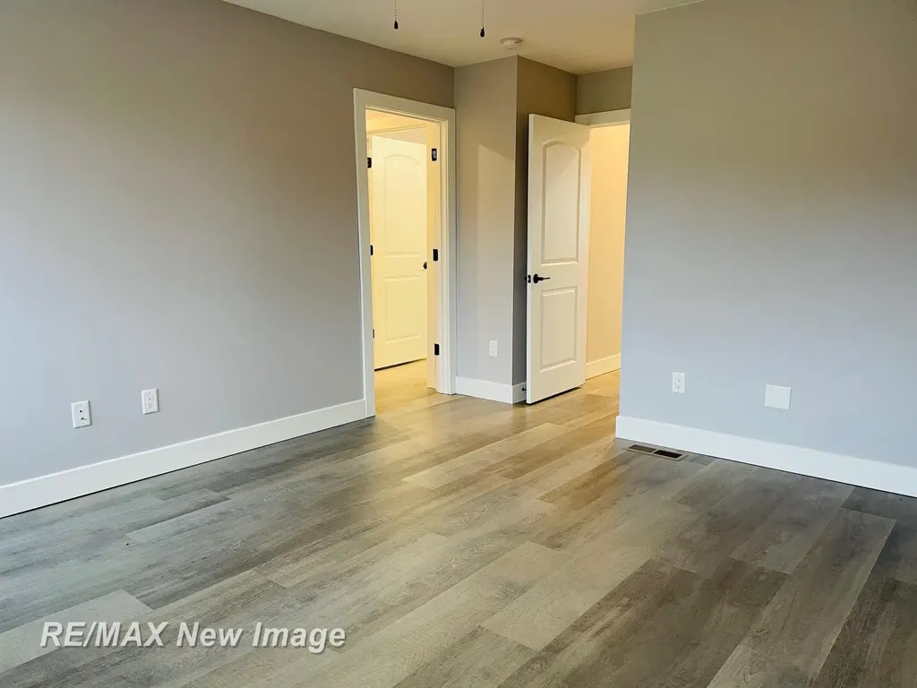 6958 Pleasant Ridge Trail Saginaw Charter Township MI 48603