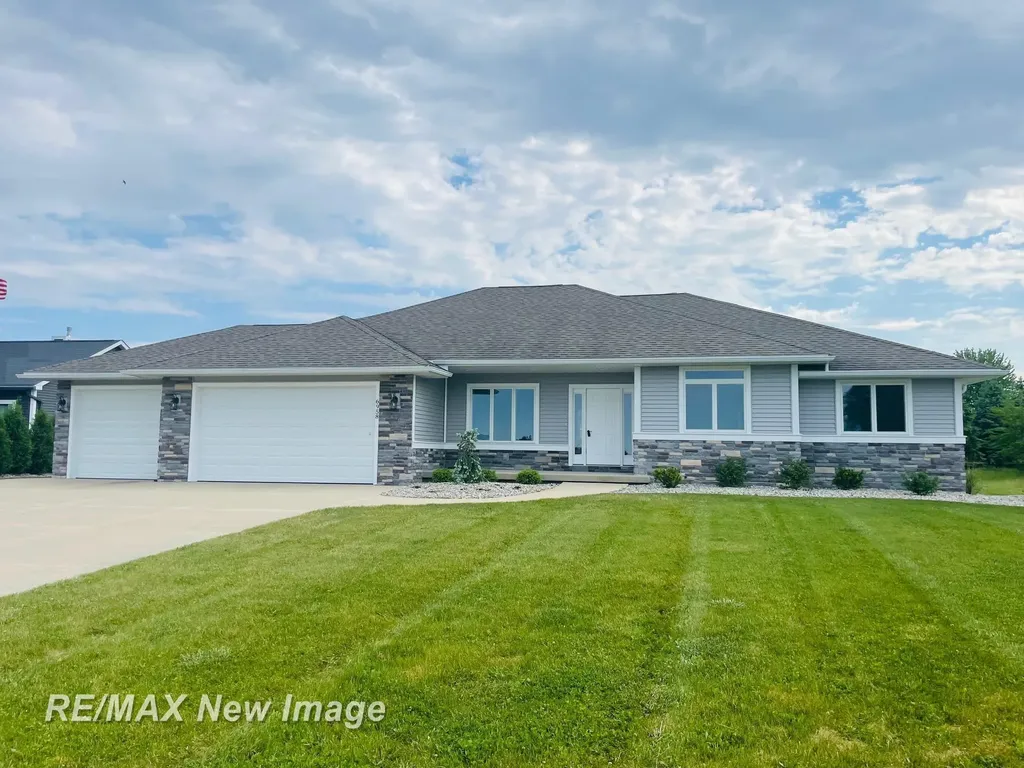 6958 Pleasant Ridge Trail Saginaw Charter Township MI 48603