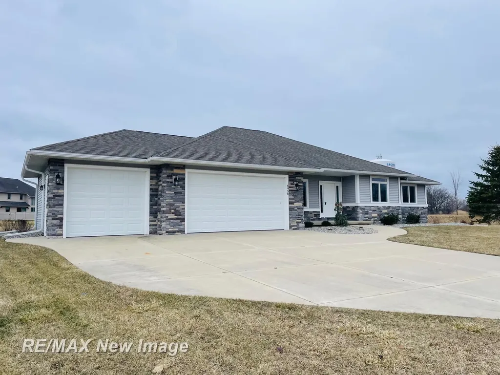 6958 Pleasant Ridge Trail Saginaw Charter Township MI 48603