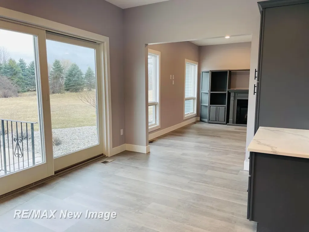 6958 Pleasant Ridge Trail Saginaw Charter Township MI 48603
