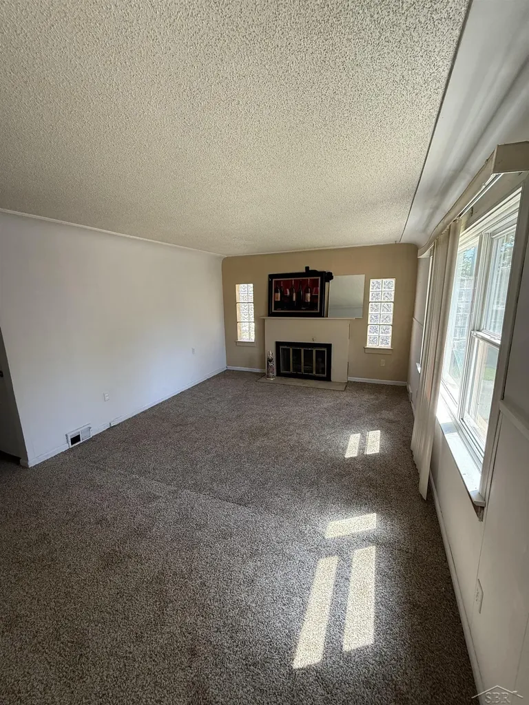 2506 Owen Street Saginaw City MI 48601