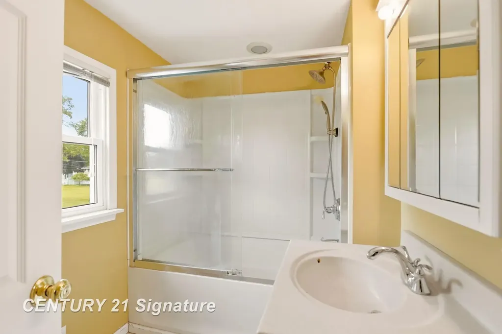 4095 Shattuck Road Saginaw Charter Township MI 48603