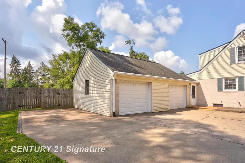 4095 Shattuck Road Saginaw Charter Township MI 48603