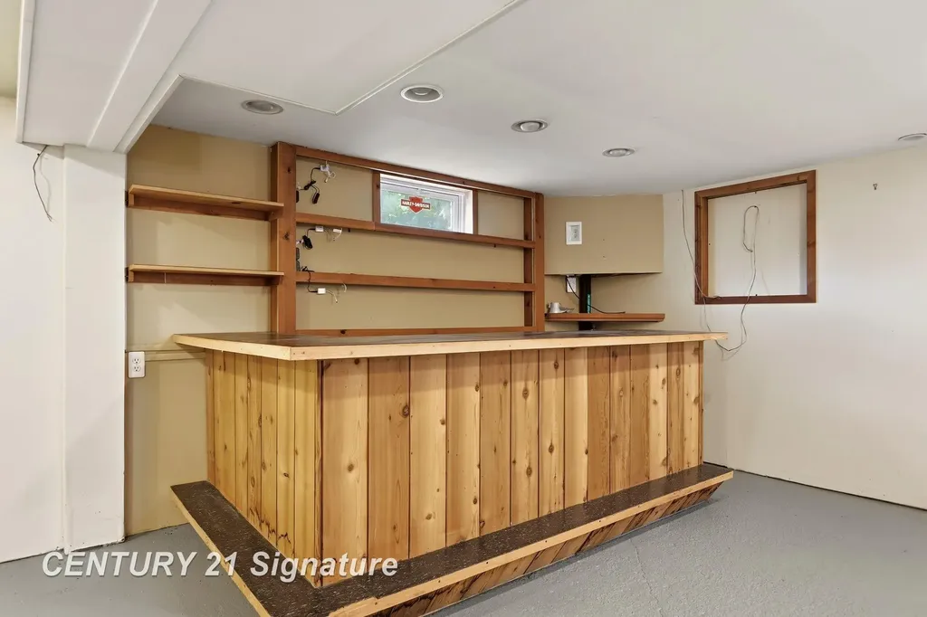 4095 Shattuck Road Saginaw Charter Township MI 48603