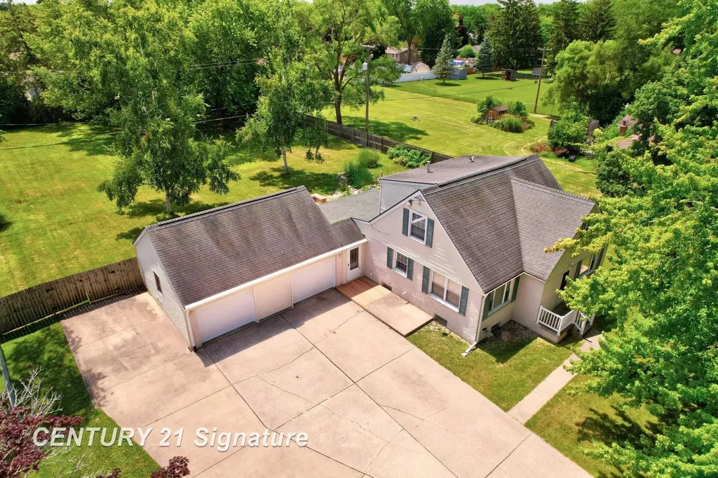 4095 Shattuck Road Saginaw Charter Township MI 48603