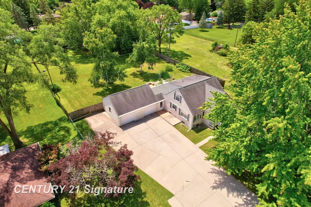 4095 Shattuck Road Saginaw Charter Township MI 48603