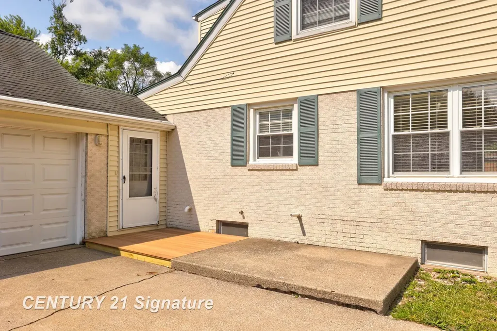 4095 Shattuck Road Saginaw Charter Township MI 48603
