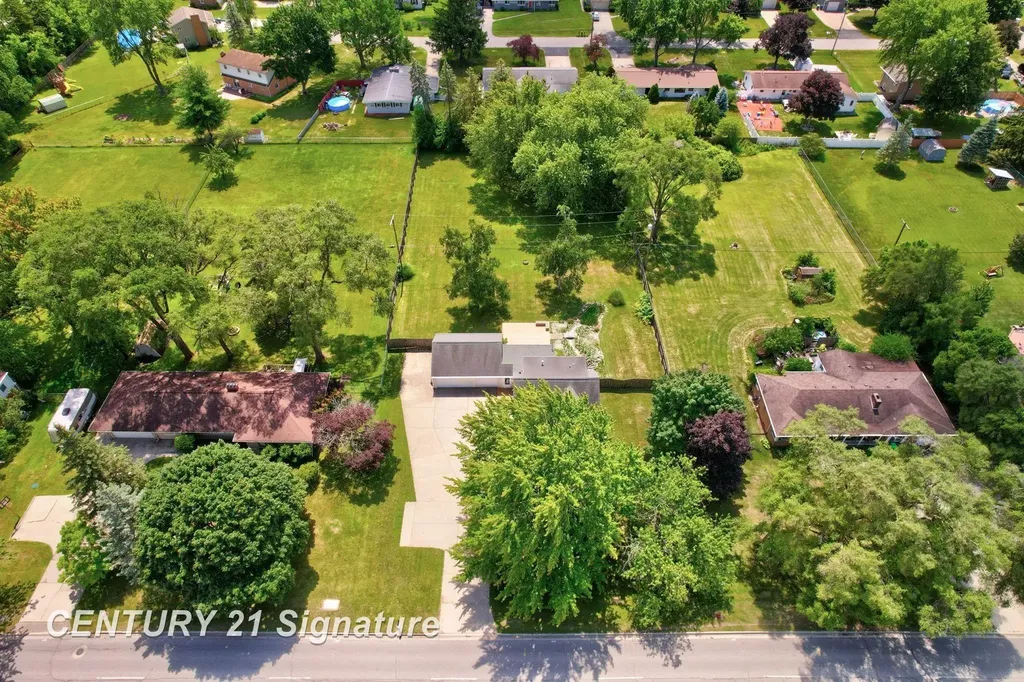 4095 Shattuck Road Saginaw Charter Township MI 48603