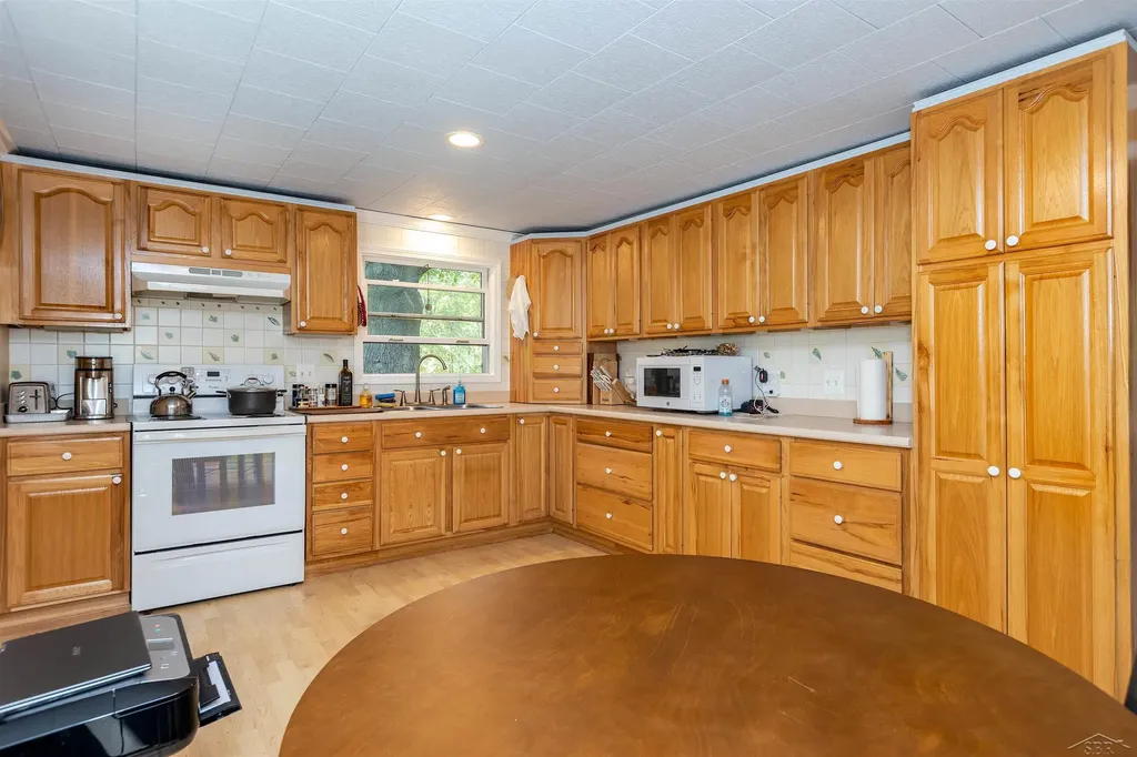 1274 W Gordonville Road Lee Township MI 48640