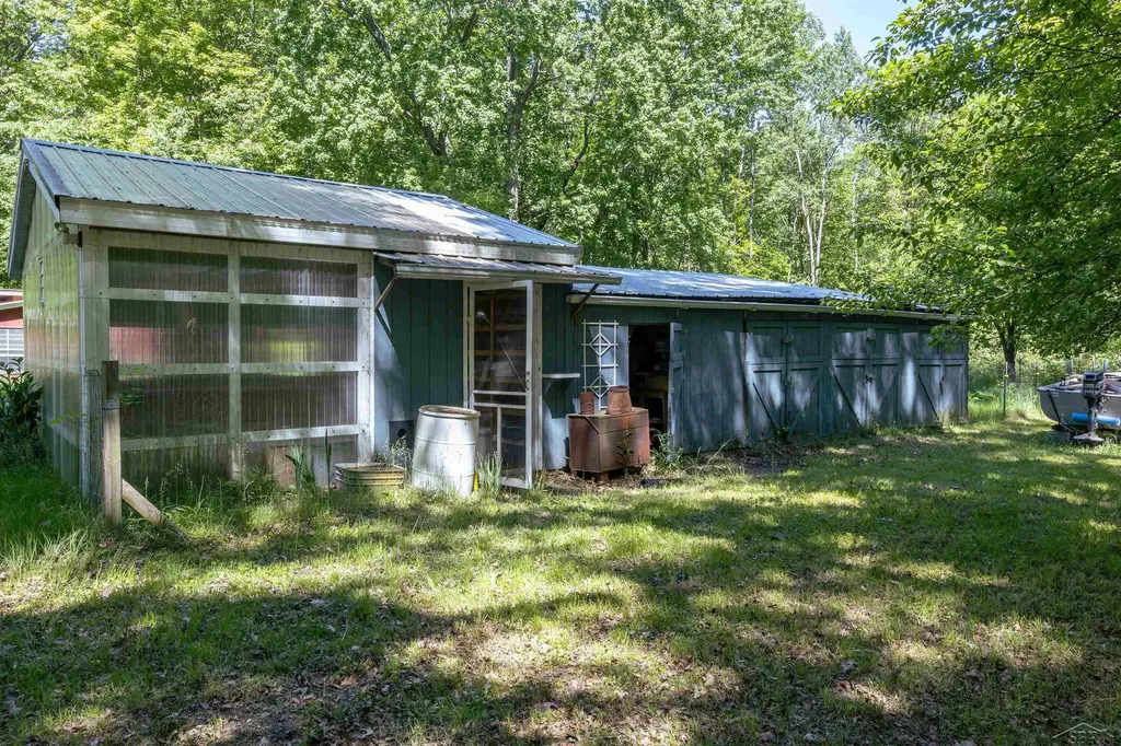1274 W Gordonville Road Lee Township MI 48640
