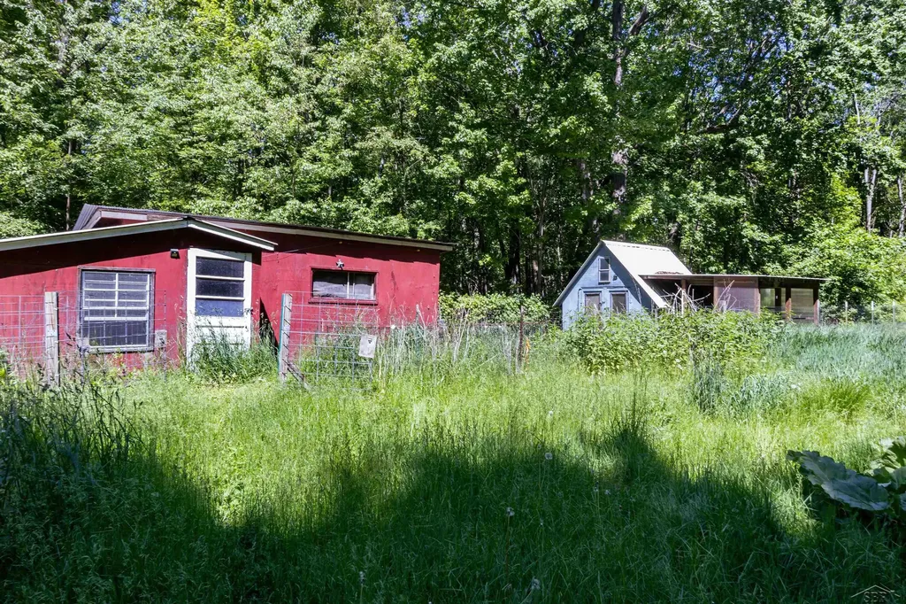 1274 W Gordonville Road Lee Township MI 48640