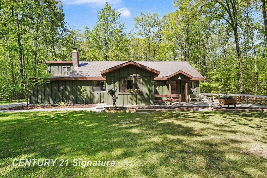 5757 Oak Road Rose Township MI 48654