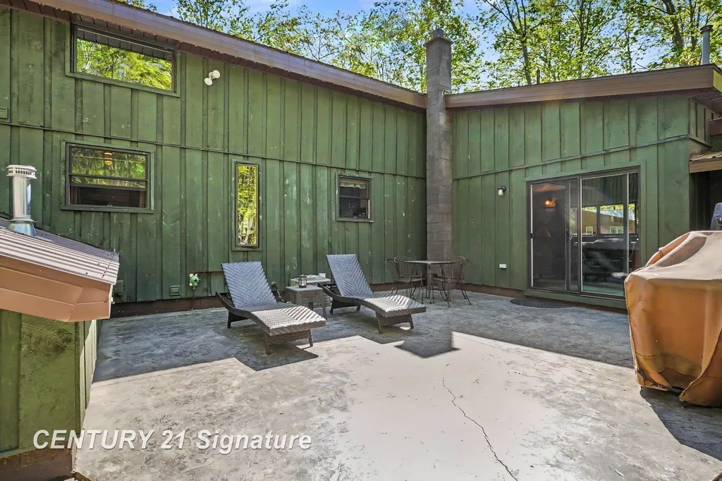 5757 Oak Road Rose Township MI 48654