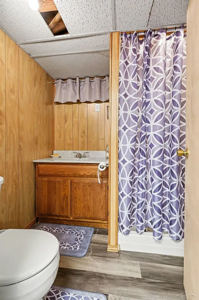 1825 Coolidge Avenue Saginaw Charter Township MI 48638