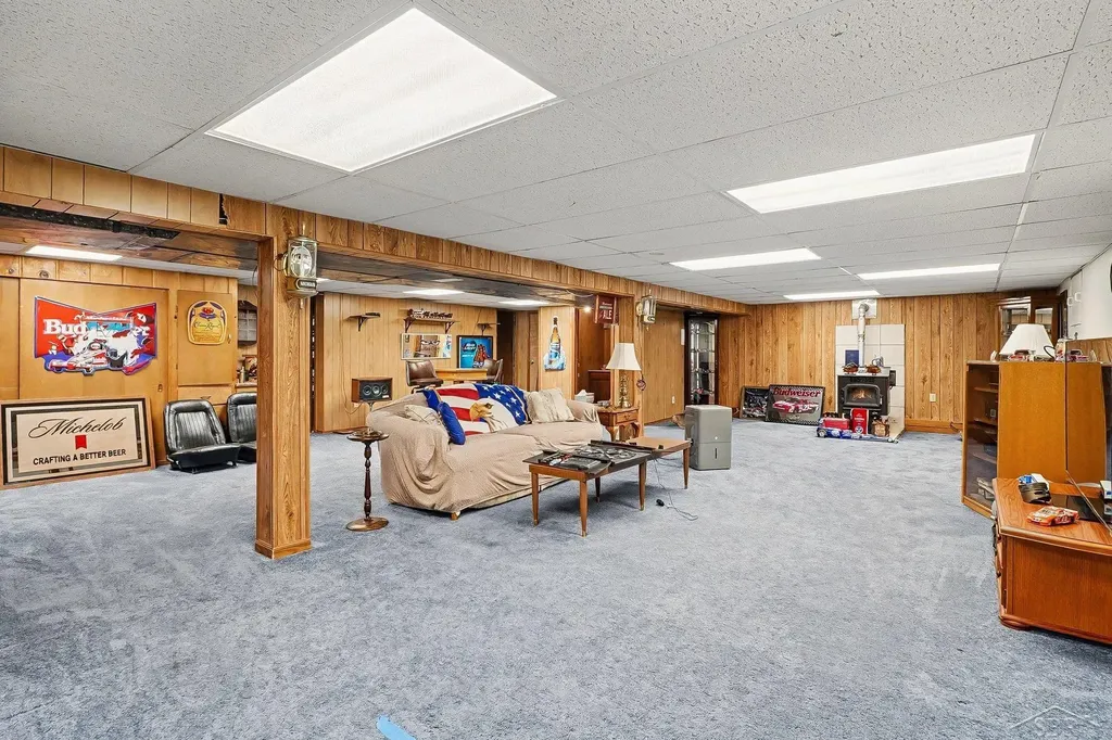 1825 Coolidge Avenue Saginaw Charter Township MI 48638
