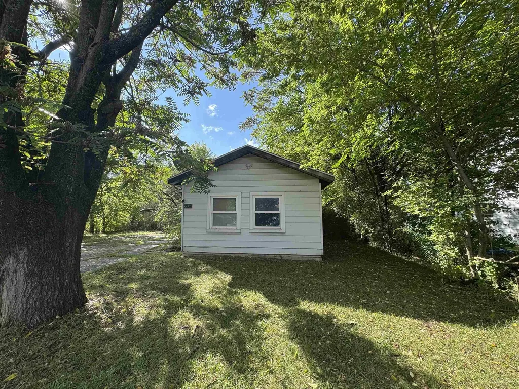 1840 Ribble Street Buena Vista Charter Township MI 48601