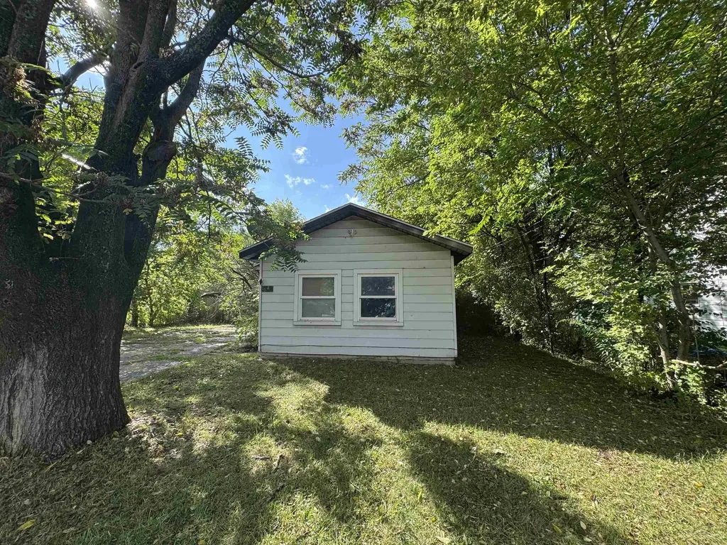 1840 Ribble Street Buena Vista Charter Township MI 48601
