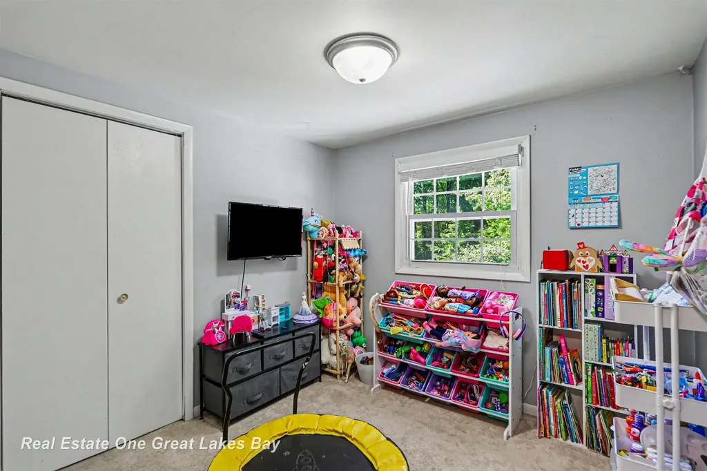 12119 Sanders Drive Tittabawassee Township MI 48623