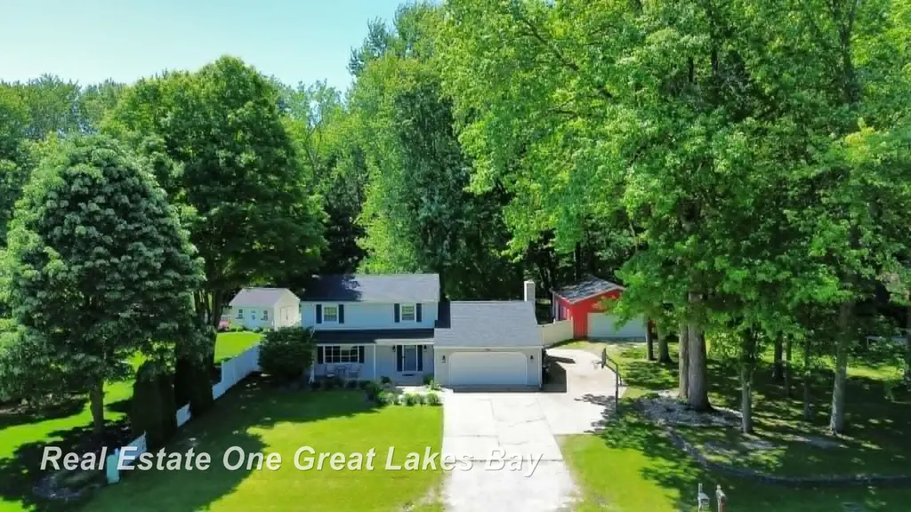 12119 Sanders Drive Tittabawassee Township MI 48623