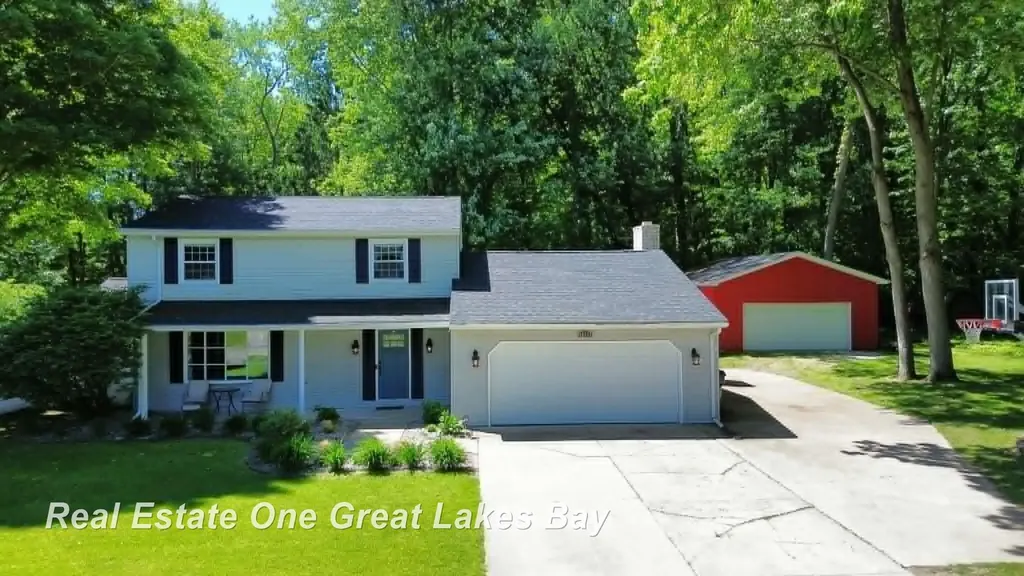 12119 Sanders Drive Tittabawassee Township MI 48623