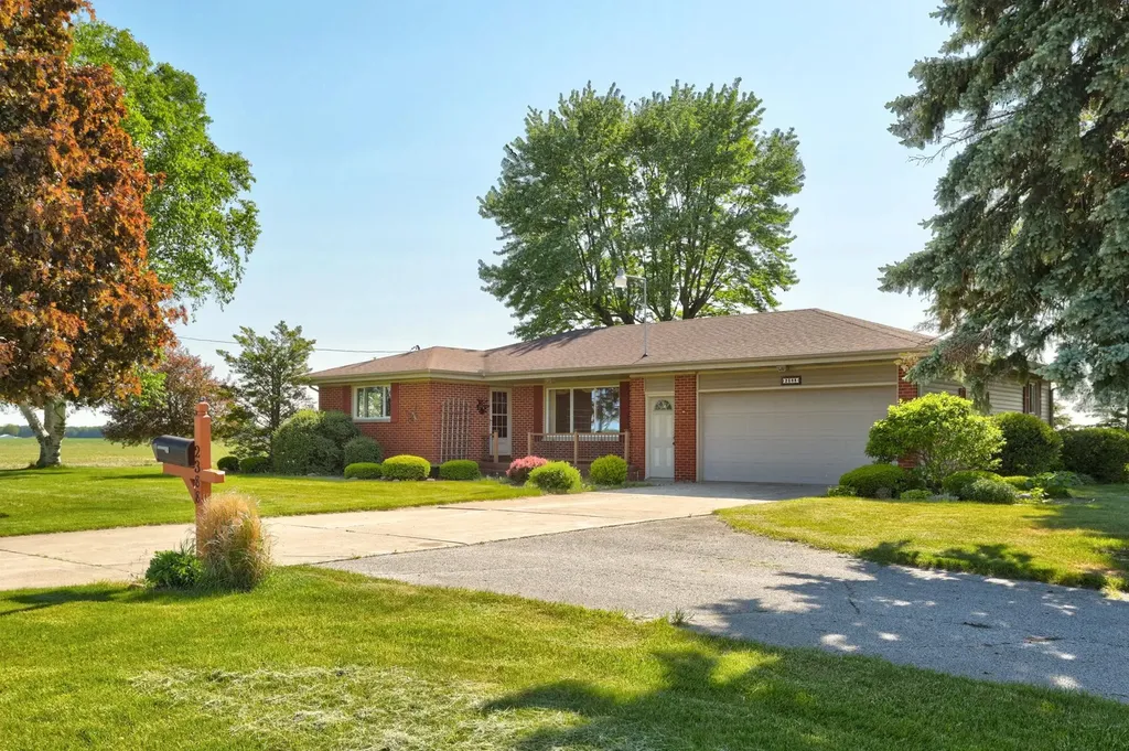 2388 S Portsmouth Road Bridgeport Charter Township MI 48601