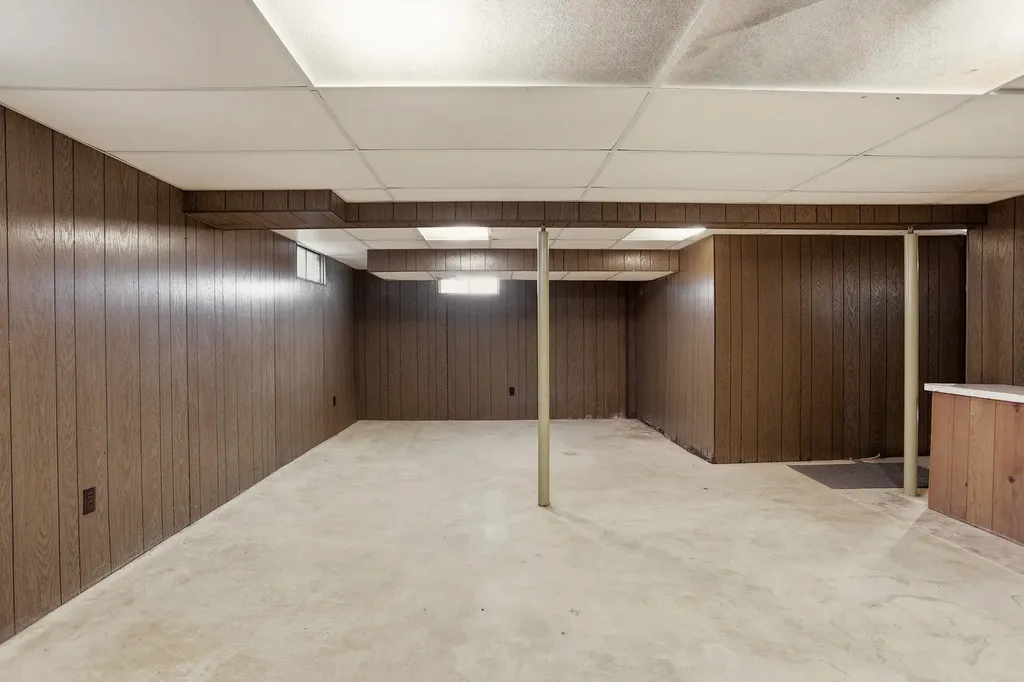 2388 S Portsmouth Road Bridgeport Charter Township MI 48601