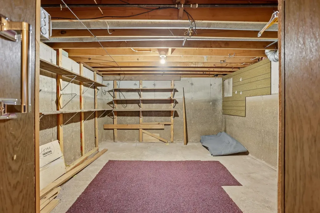2388 S Portsmouth Road Bridgeport Charter Township MI 48601