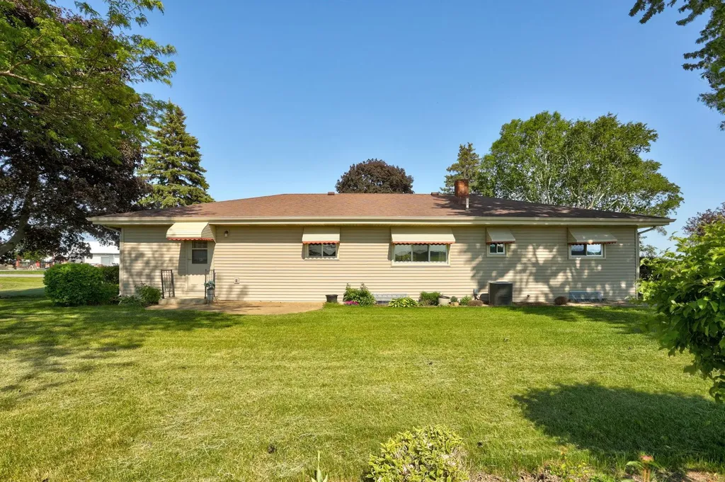 2388 S Portsmouth Road Bridgeport Charter Township MI 48601