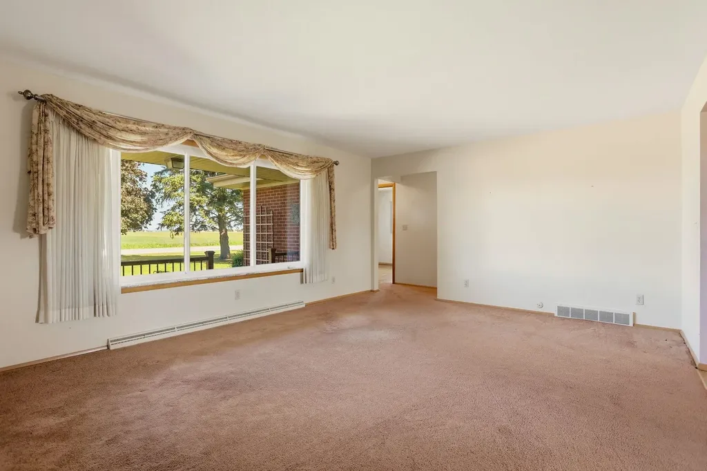 2388 S Portsmouth Road Bridgeport Charter Township MI 48601