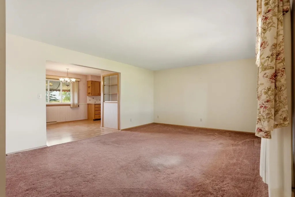 2388 S Portsmouth Road Bridgeport Charter Township MI 48601