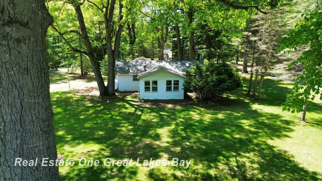 11075 Spencer Road Swan Creek Township MI 48655
