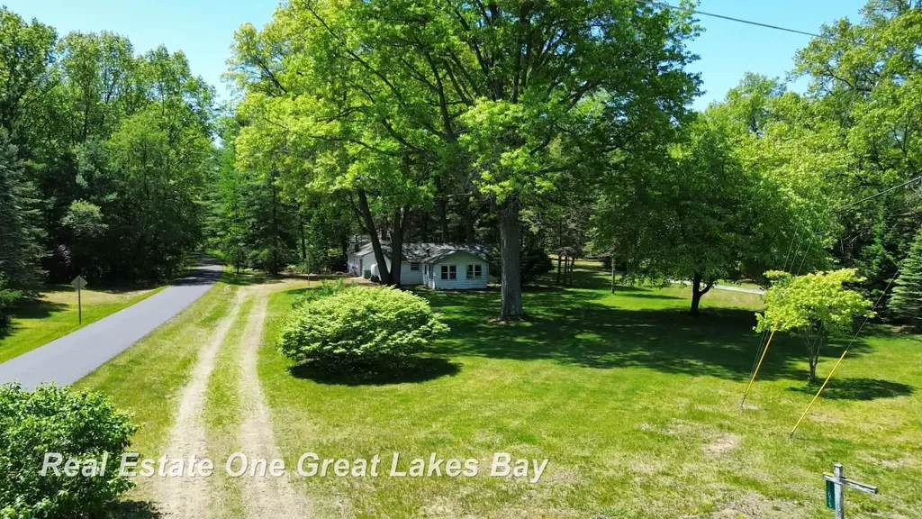 11075 Spencer Road Swan Creek Township MI 48655