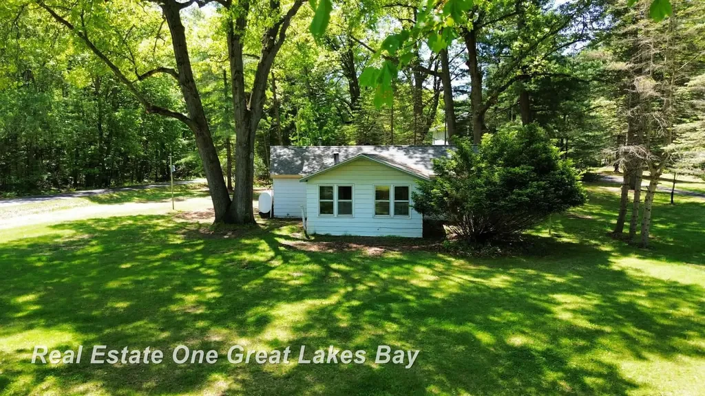 11075 Spencer Road Swan Creek Township MI 48655
