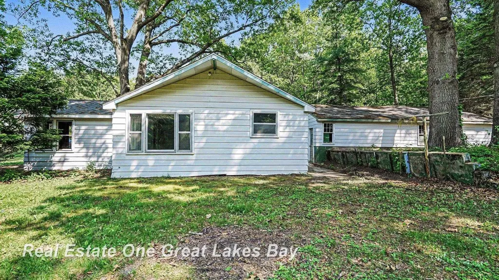 11075 Spencer Road Swan Creek Township MI 48655