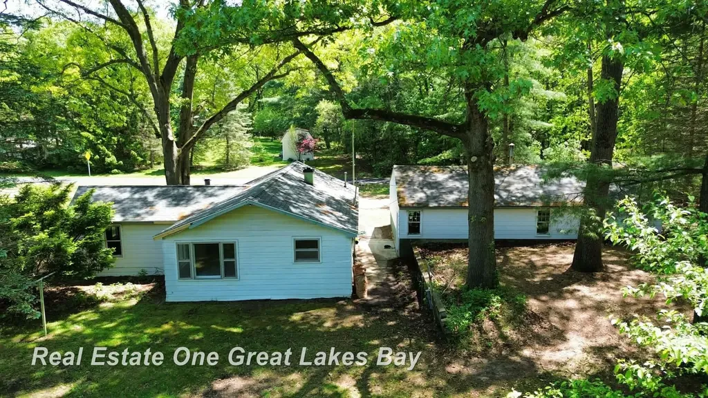 11075 Spencer Road Swan Creek Township MI 48655