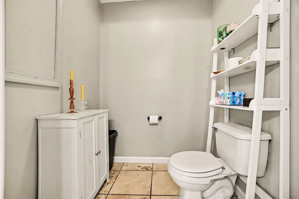 434 N River Road Thomas Township MI 48609