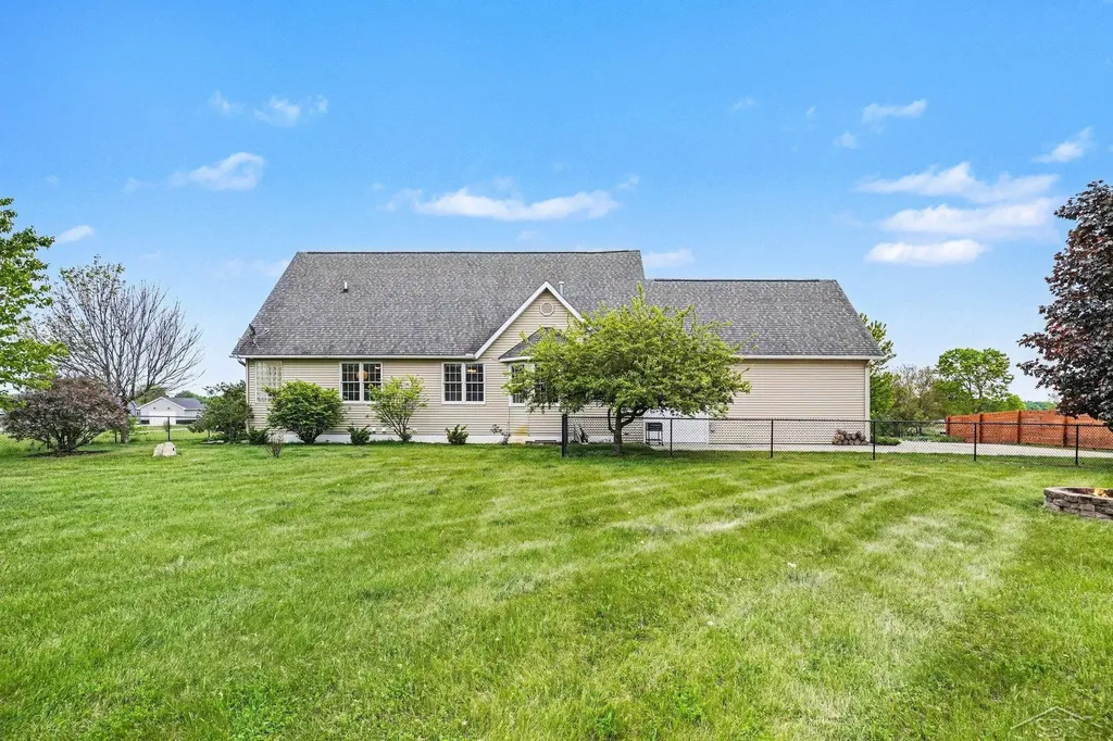 4359 Worvies Way Marathon Township MI 48421