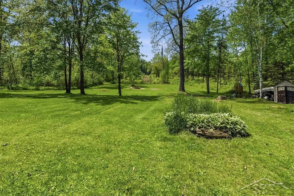 2710 S Whitney Beach Road Billings Township MI 48612